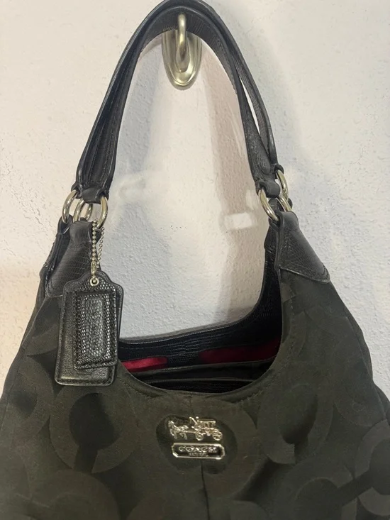 Coach Black Y2K Madison Maggie Op Art Sateen Shoulder Bag with Silver Hardware - Picture 2 of 15